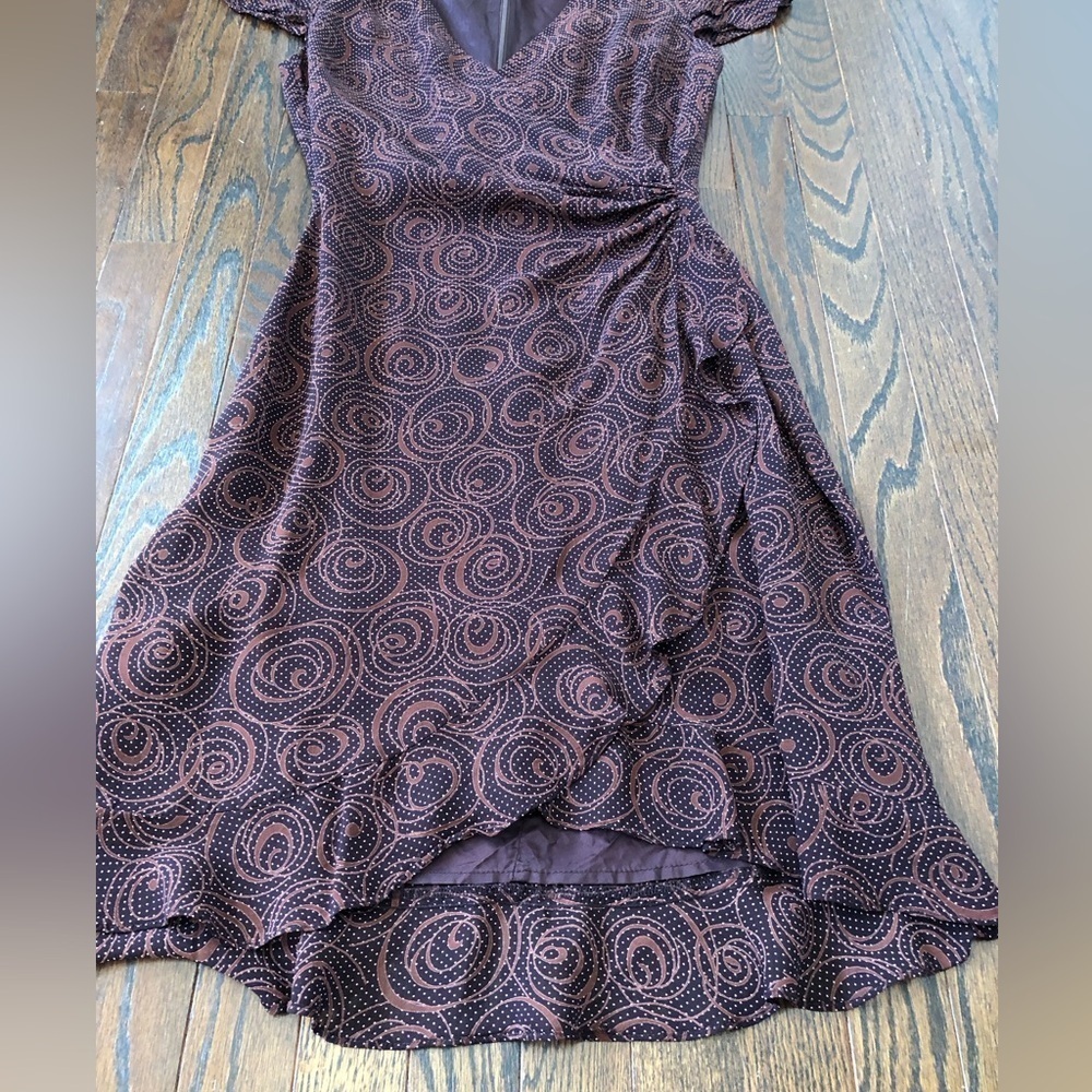 Vintage Maggy London Women’s 8 Brown Geometric Cap Sleeved V-Neck Wrap Dress USA - Picture 4 of 11